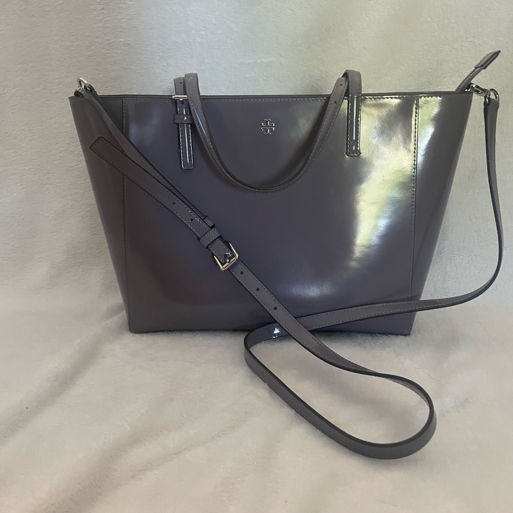 Tory Burch Patent Leather Gray Emerson Tote Bag EUC! - Picture 2 of 8